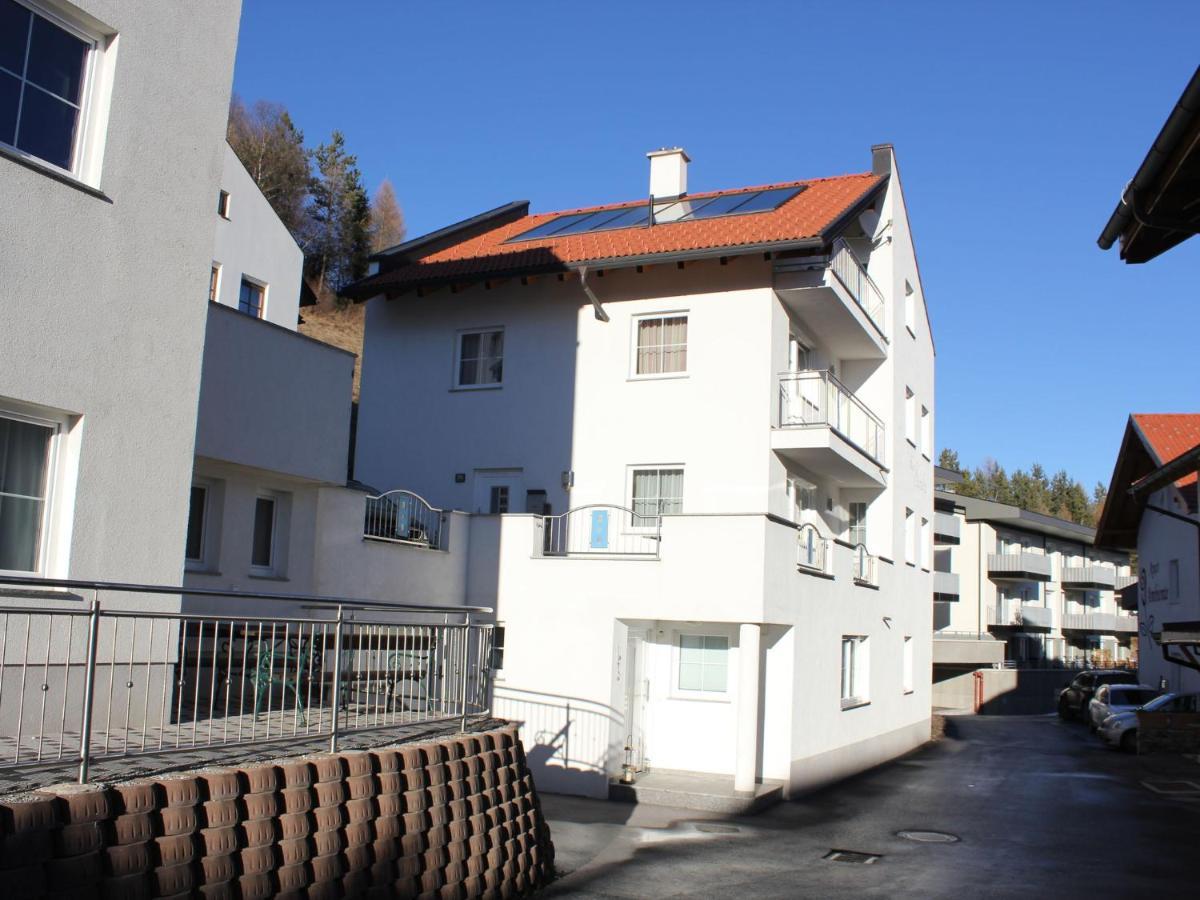 Modern Apartment In Fiss At Ski Bus Stop Exteriör bild